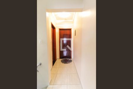 Casa à venda com 380m², 3 quartos e 5 vagasCorredor