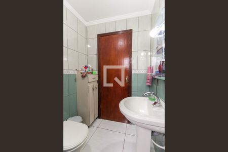 Casa à venda com 380m², 3 quartos e 5 vagasBanheiro 2