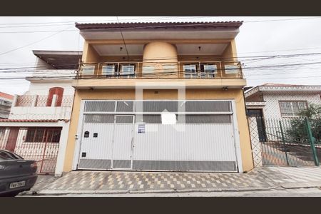 Casa à venda com 450m², 4 quartos e 4 vagasFachada