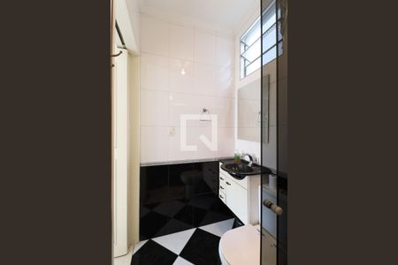 Casa à venda com 450m², 4 quartos e 4 vagasBanheiro Suíte 1