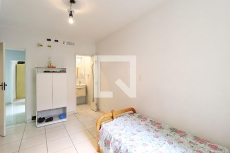 Casa à venda com 450m², 4 quartos e 4 vagasSuíte 2