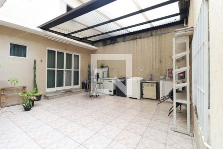 Casa à venda com 450m², 4 quartos e 4 vagasÁrea de serviço