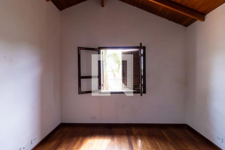 Casa de condomínio para alugar com 3m², 4 quartos e 2 vagasQuarto 4