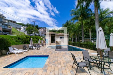 Casa de condomínio para alugar com 3m², 4 quartos e 2 vagasÁrea comum - Piscinas