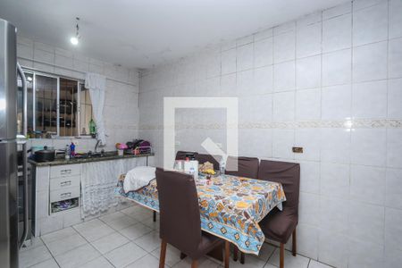 Casa à venda com 333m², 5 quartos e 5 vagasCozinha