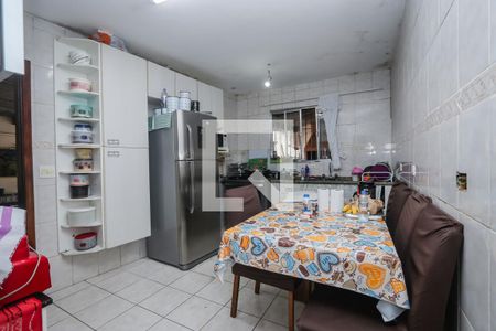 Casa à venda com 333m², 5 quartos e 5 vagasCozinha