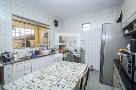 Casa à venda com 333m², 5 quartos e 5 vagasCozinha casa 2
