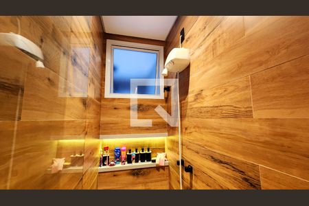 Casa de condomínio à venda com 180m², 3 quartos e 4 vagasBanheiro Social