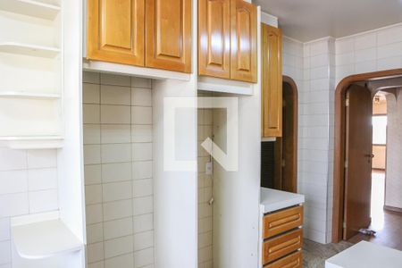 Apartamento para alugar com 172m², 3 quartos e 3 vagasCozinha