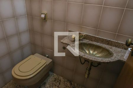 Lavabo de apartamento para alugar com 3 quartos, 172m² em Lapa, São Paulo