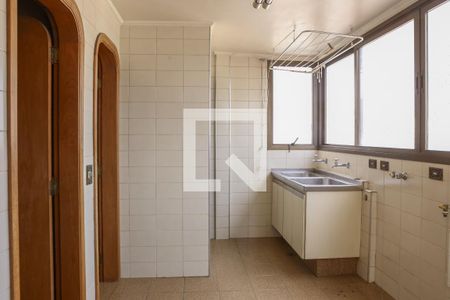 Apartamento para alugar com 172m², 3 quartos e 3 vagasÁrea de Serviço