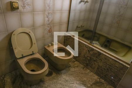 Apartamento para alugar com 172m², 3 quartos e 3 vagasBanheiro da Suíte