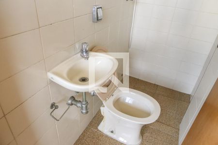 Apartamento para alugar com 172m², 3 quartos e 3 vagasBanheiro de serviço