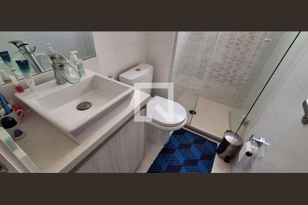 Apartamento à venda com 68m², 2 quartos e 2 vagas Apartamento à venda com 68m², 2 quartos e 2 vagasBanheiro Social