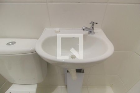 Apartamento para alugar com 44m², 2 quartos e sem vagaBanheiro