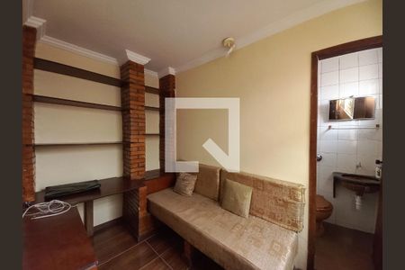 Casa à venda com 375m², 4 quartos e 4 vagas Casa à venda com 375m², 4 quartos e 4 vagasSuite