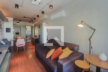 Sala de apartamento para alugar com 2 quartos, 73m² em Petrópolis, Porto Alegre