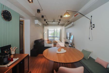 Sala de apartamento para alugar com 2 quartos, 73m² em Petrópolis, Porto Alegre