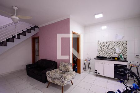 Casa à venda com 163m², 4 quartos e 2 vagas Casa à venda com 163m², 4 quartos e 2 vagasEdícula - Sala/Cozinha