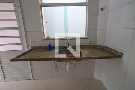 Apartamento à venda com 116m², 2 quartos e 2 vagasCozinha