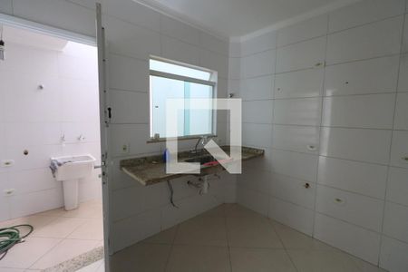 Apartamento à venda com 116m², 2 quartos e 2 vagasCozinha