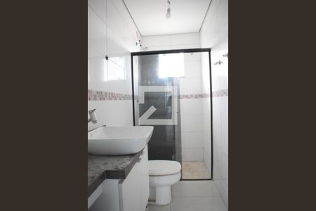 Casa de condomínio para alugar com 160m², 2 quartos e 2 vagasBanheiro Suíte 1