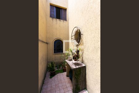 Casa à venda com 110m², 3 quartos e 2 vagasQuintal