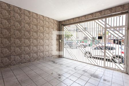 Casa à venda com 110m², 3 quartos e 2 vagasGaragem