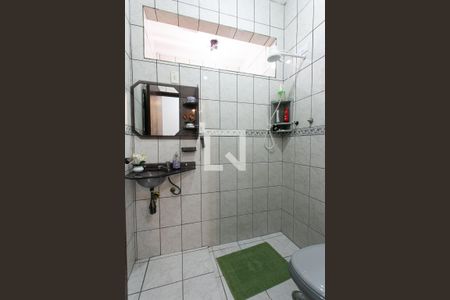 Casa à venda com 110m², 3 quartos e 2 vagasBanheiro Social