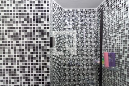 Apartamento à venda com 80m², 3 quartos e 2 vagasBanheiro Social