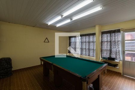 Casa à venda com 190m², 3 quartos e 2 vagas Área comum - Salão