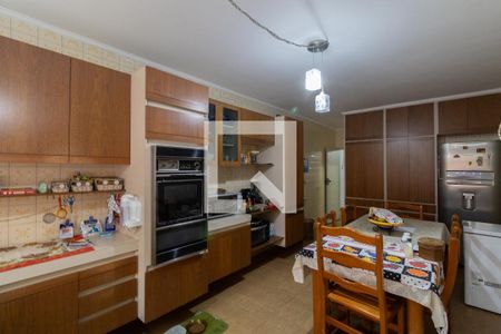 Casa à venda com 190m², 3 quartos e 2 vagasCozinha