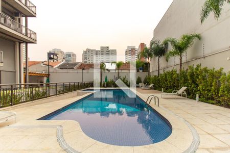 Apartamento para alugar com 68m², 2 quartos e 2 vagasÁrea comum - Piscina