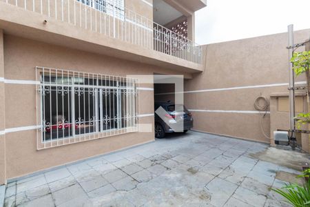 Casa à venda com 240m², 4 quartos e 3 vagas Casa à venda com 240m², 4 quartos e 3 vagasGaragem