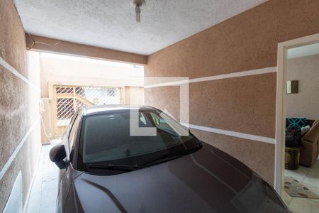 Casa à venda com 240m², 4 quartos e 3 vagas Casa à venda com 240m², 4 quartos e 3 vagasGaragem