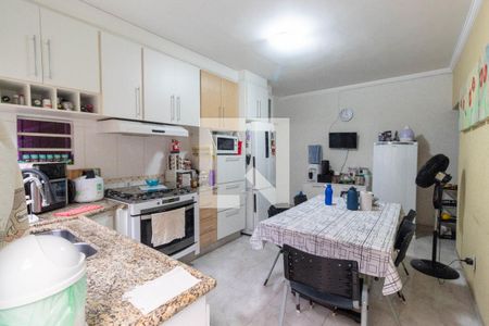 Casa à venda com 240m², 4 quartos e 3 vagas Casa à venda com 240m², 4 quartos e 3 vagasCozinha