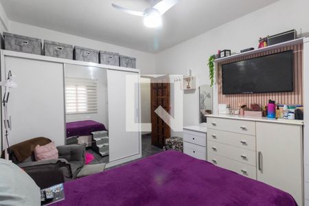 Casa à venda com 240m², 4 quartos e 3 vagas Casa à venda com 240m², 4 quartos e 3 vagasQuarto 2