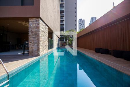Studio para alugar com 25m², 0 quarto e sem vagaPiscina