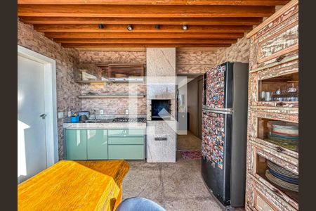 Apartamento à venda com 341m², 5 quartos e 6 vagasCobertura