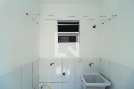 Casa para alugar com 30m², 1 quarto e sem vagaÁrea de Serviço