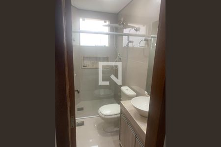 Banheiro de apartamento à venda com 3 quartos, 70m² em Diamante (Barreiro), Belo Horizonte