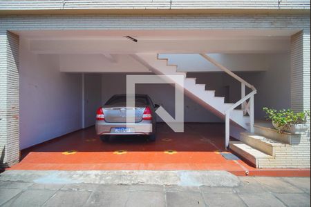 Casa à venda com 300m², 4 quartos e 3 vagasChurrasqueira