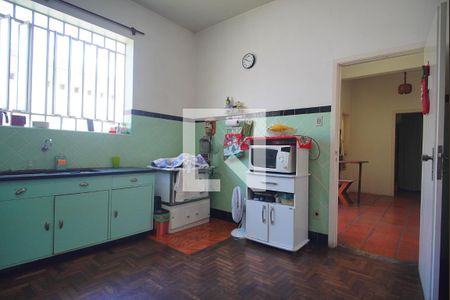 Casa à venda com 300m², 4 quartos e 3 vagasCozinha