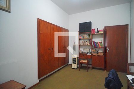 Casa à venda com 300m², 4 quartos e 3 vagasQuarto 1