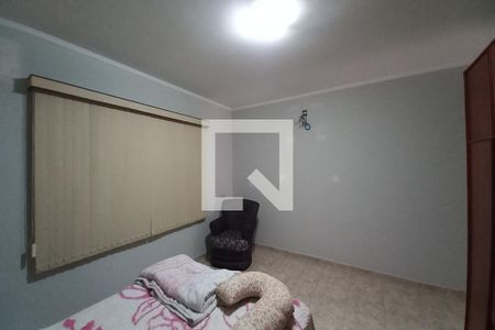 Casa para alugar com 242m², 3 quartos e 10 vagas Casa para alugar com 242m², 3 quartos e 10 vagasQuarto 3 - Suíte