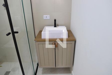 Apartamento à venda com 68m², 2 quartos e 1 vaga Apartamento à venda com 68m², 2 quartos e 1 vagaBanheiro Social