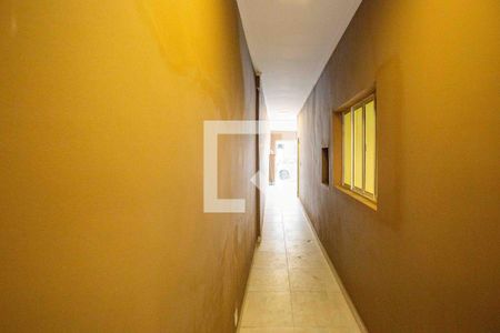 Casa à venda com 178m², 3 quartos e 2 vagasCorredor