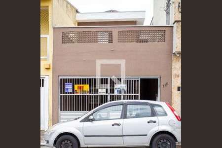Casa à venda com 178m², 3 quartos e 2 vagasFachada