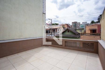 Casa à venda com 178m², 3 quartos e 2 vagasSacada Quarto 1