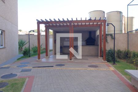 Apartamento para alugar com 38m², 2 quartos e sem vagaÁrea comum - Churrasqueira